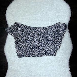 Forever 21 Floral Cap Sleeve Crop Top Small